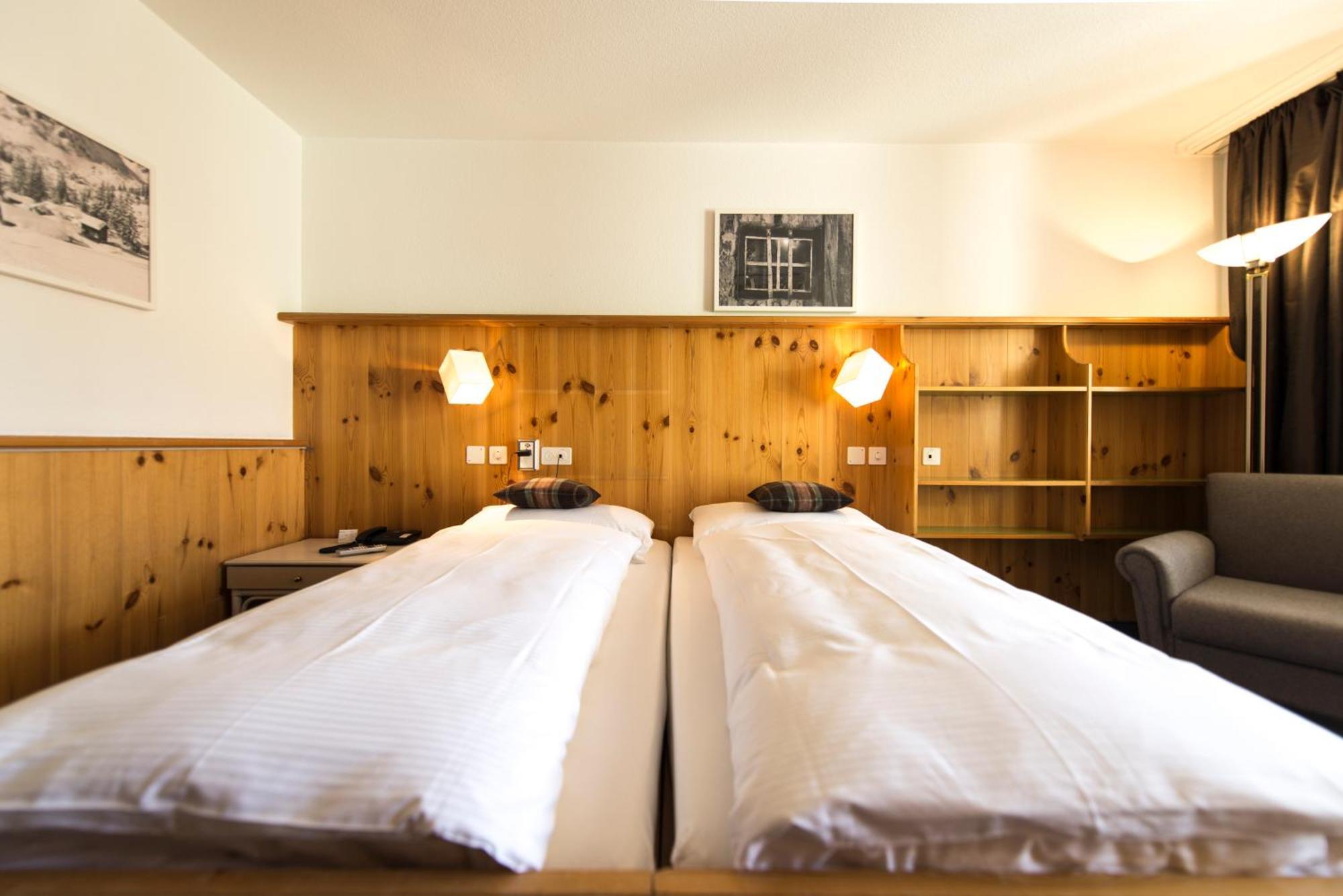 Spenglers Inn Davos Exterior photo